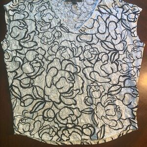 Women’s White House Black Market Blouse / Women’s Shirt